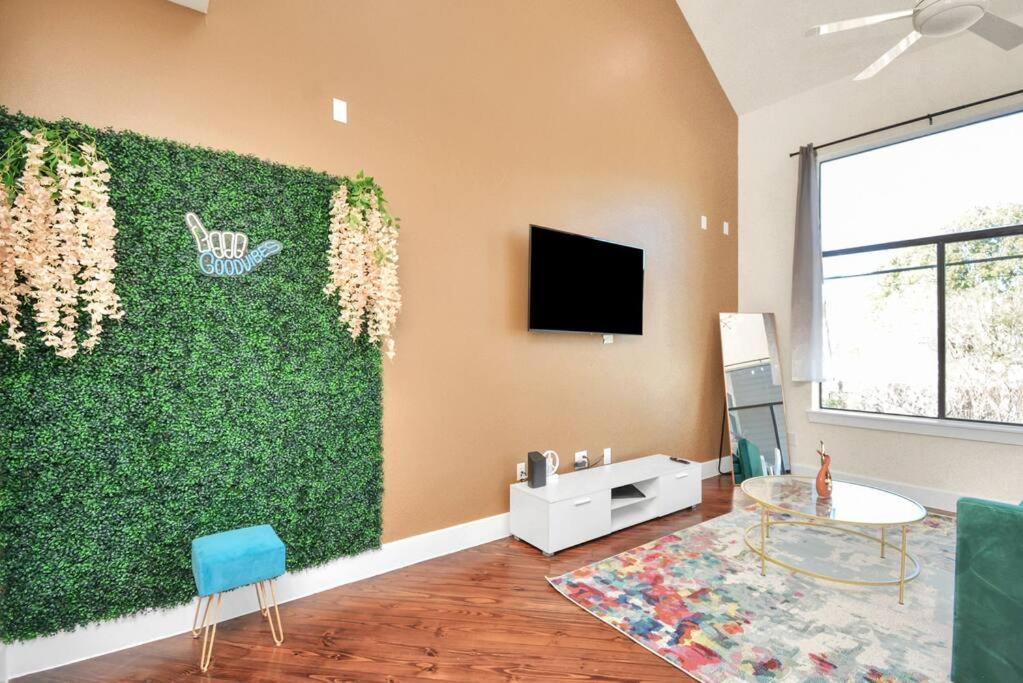 休斯敦3Br/3.5Ba Three Story East Downtown Townhouse With View别墅 外观 照片